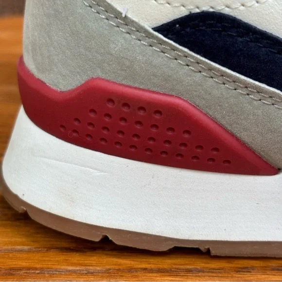 Tremor n Ryan Faux Suede White Blue Red Lace Up Low Casual Sneakers Mens 7 - Picture 2 of 9